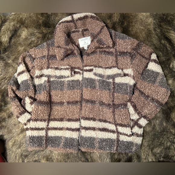 Ashley By 26 International Jackets & Blazers - Ashley By 26 International Brown Sherpa Jacket